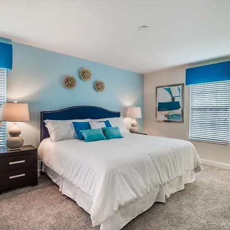 4742 Sleepy Hollow